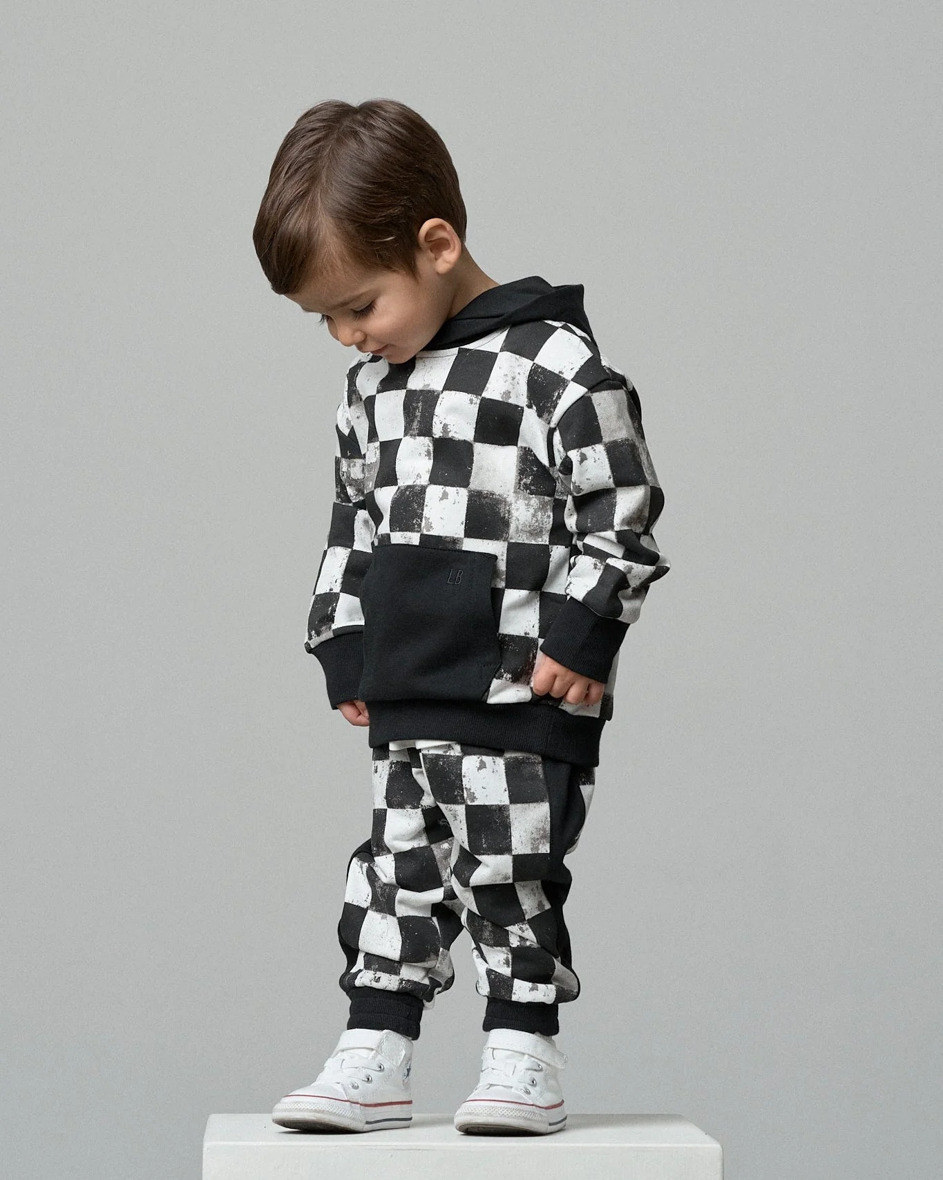 Checkered Hoodie - Black - Image 5