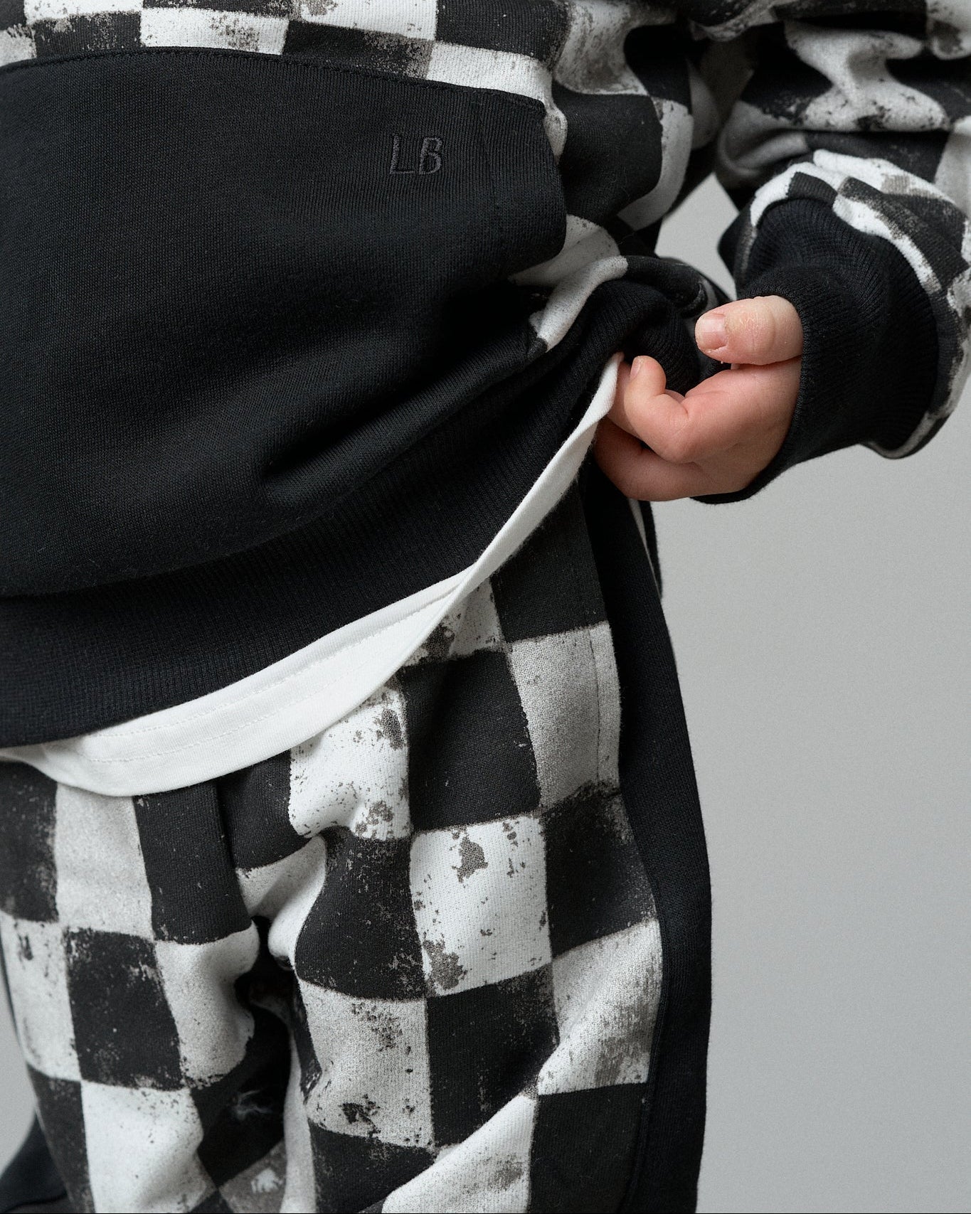 Checkered Sweatpant - Black - Image 8