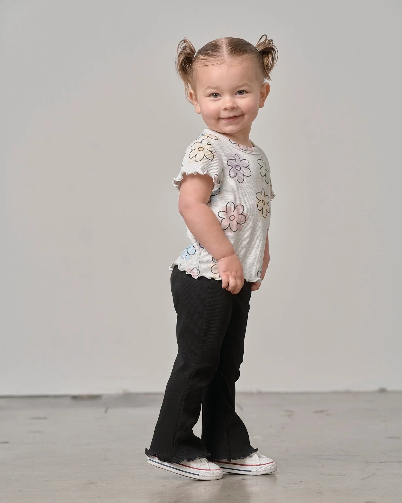 Ribbed Lettuce Trim Tee - Daisy Dreams - Image 7
