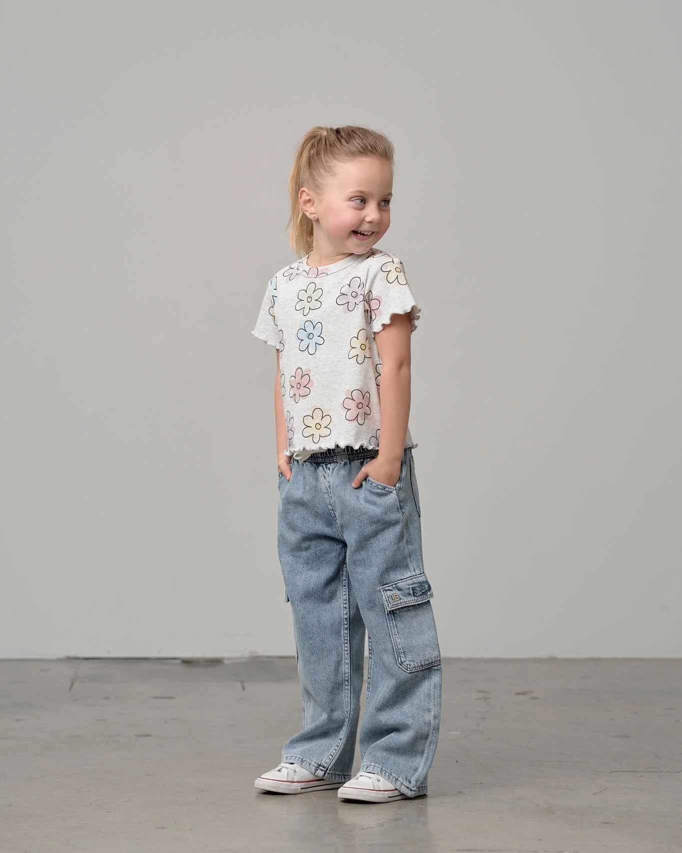 Ribbed Lettuce Trim Tee - Daisy Dreams - Image 9