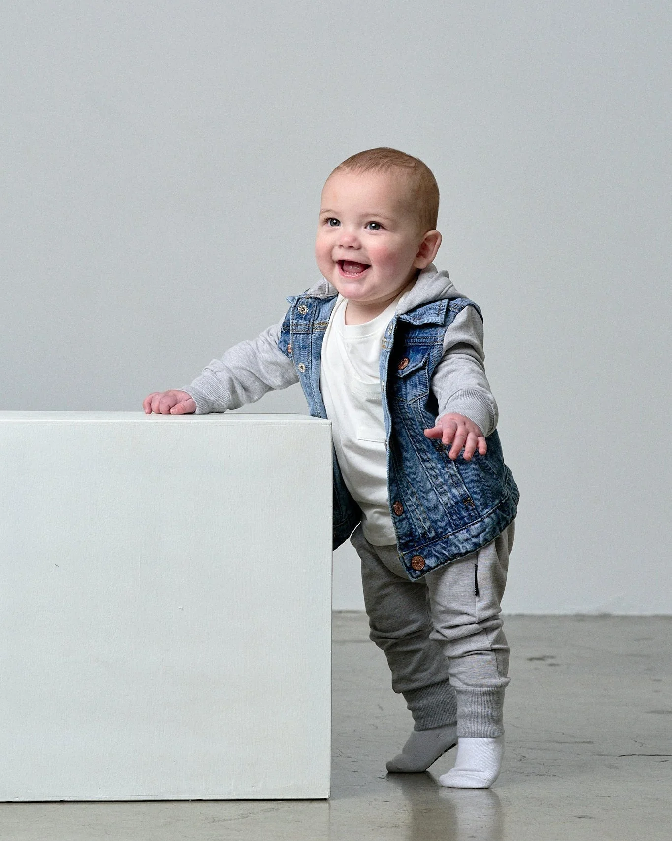 Hooded Denim Jacket - Grey - Image 6
