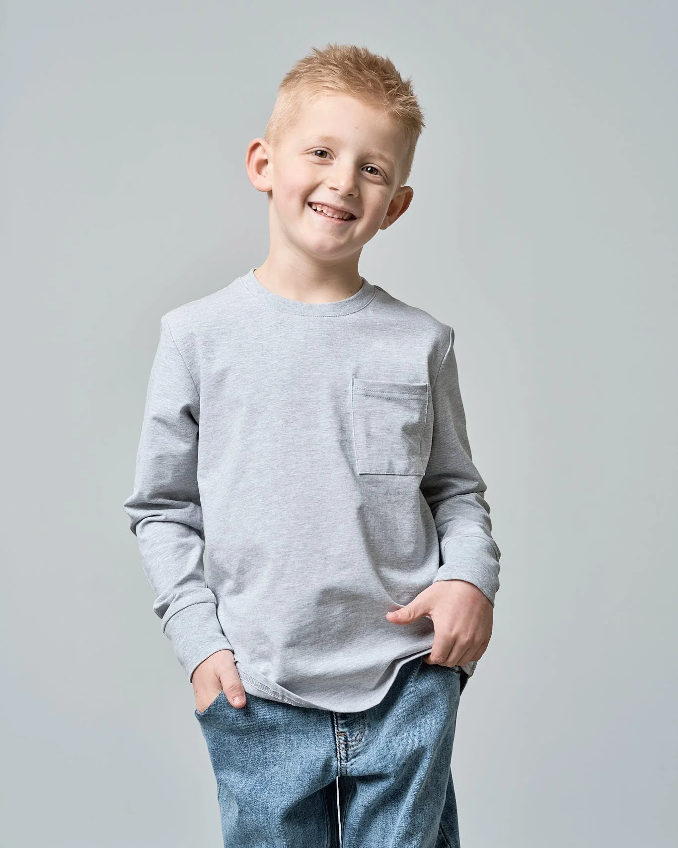 Long Sleeve Pocket Tee - Grey - Image 3