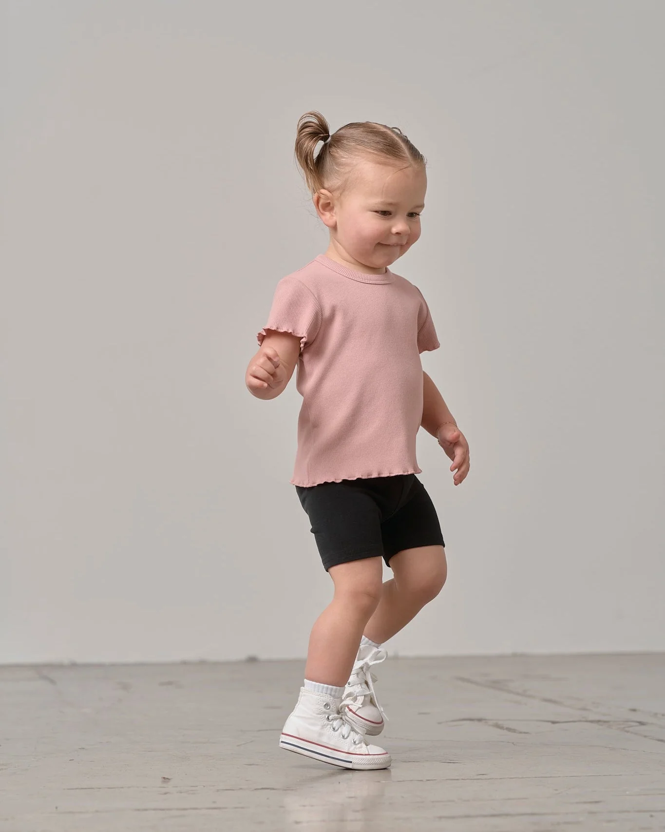 Ribbed Lettuce Trim Tee - Dusty Rosewood - Image 3