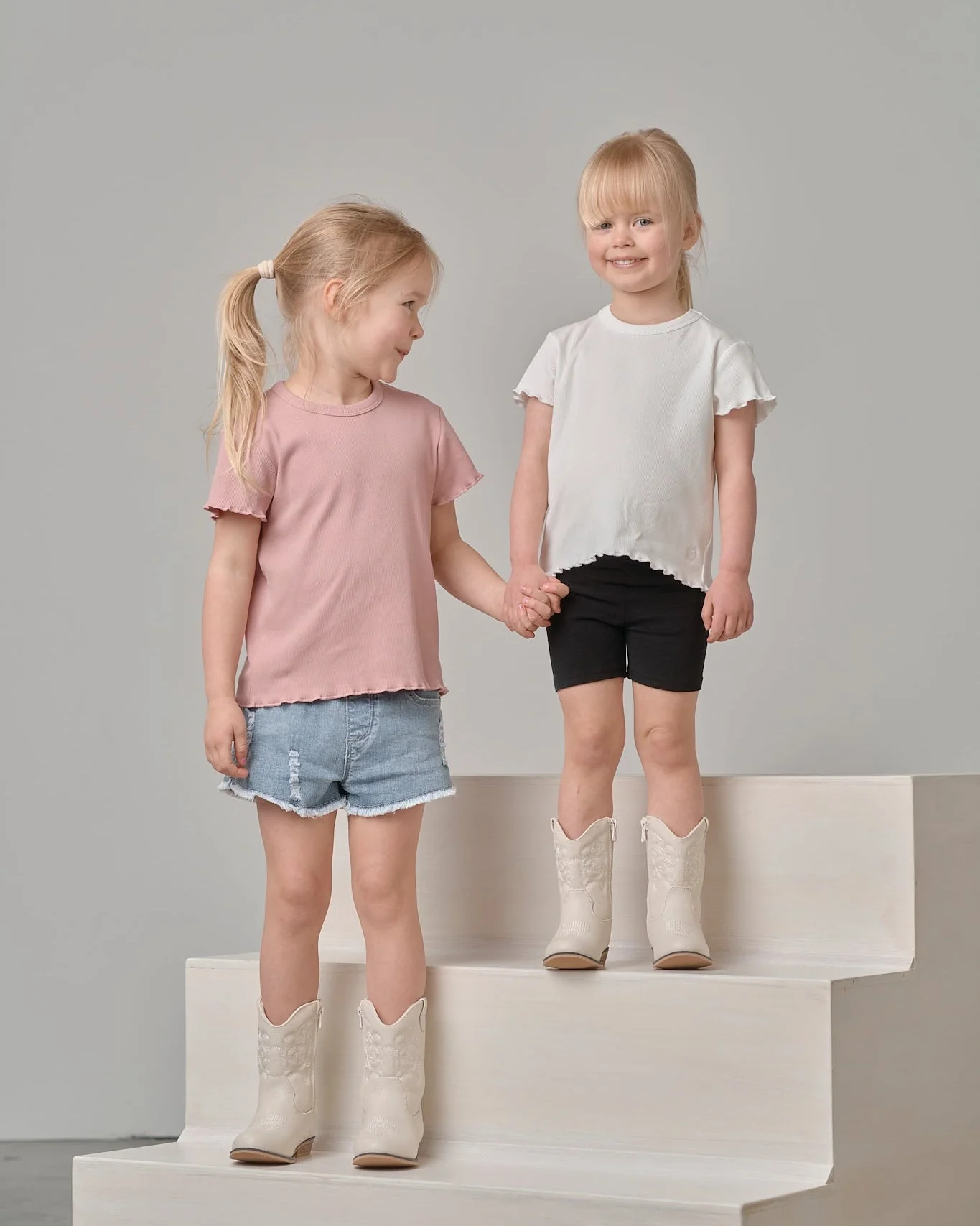 Ribbed Lettuce Trim Tee - Dusty Rosewood - Image 6