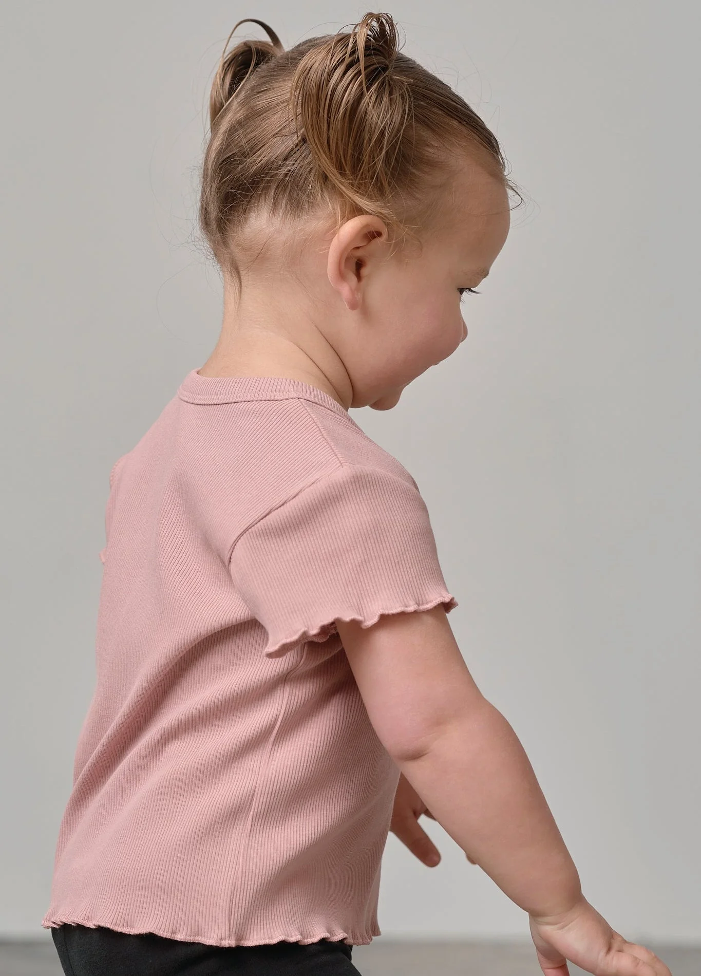 Ribbed Lettuce Trim Tee - Dusty Rosewood - Image 7
