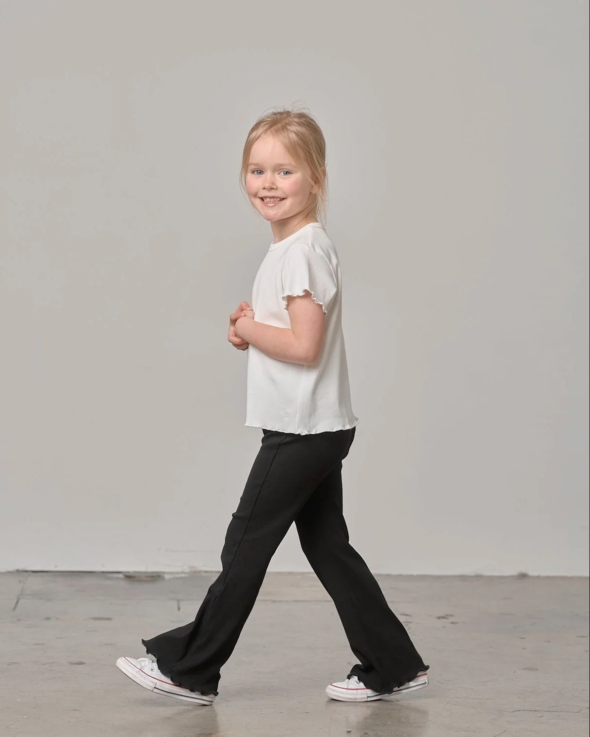Ribbed Lettuce Trim Tee - White - Image 5