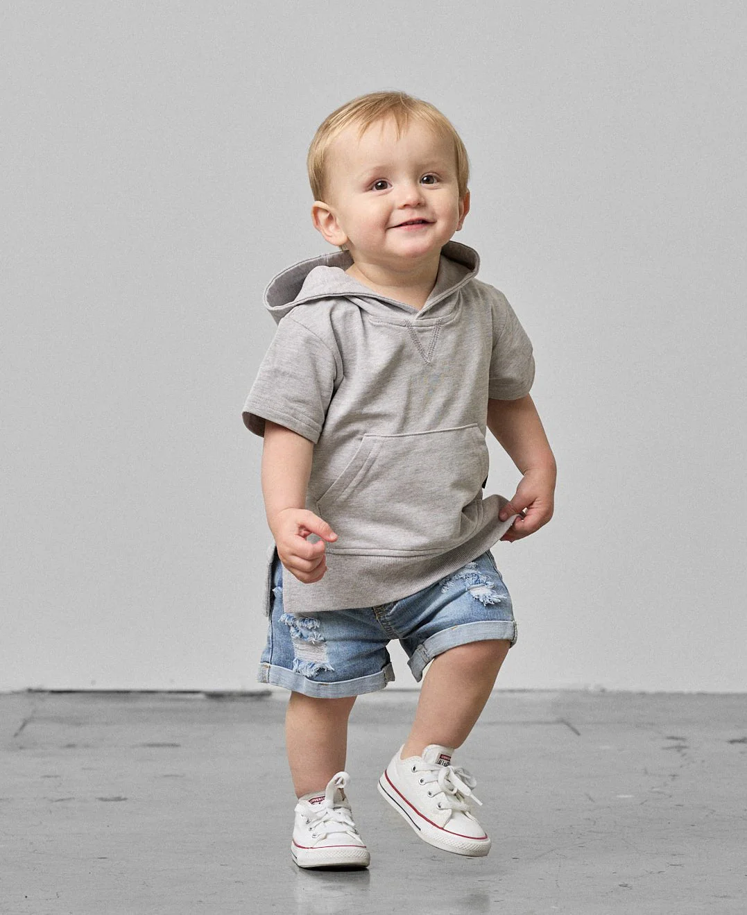 Short Sleeve Hoodie - Grey - Image 5