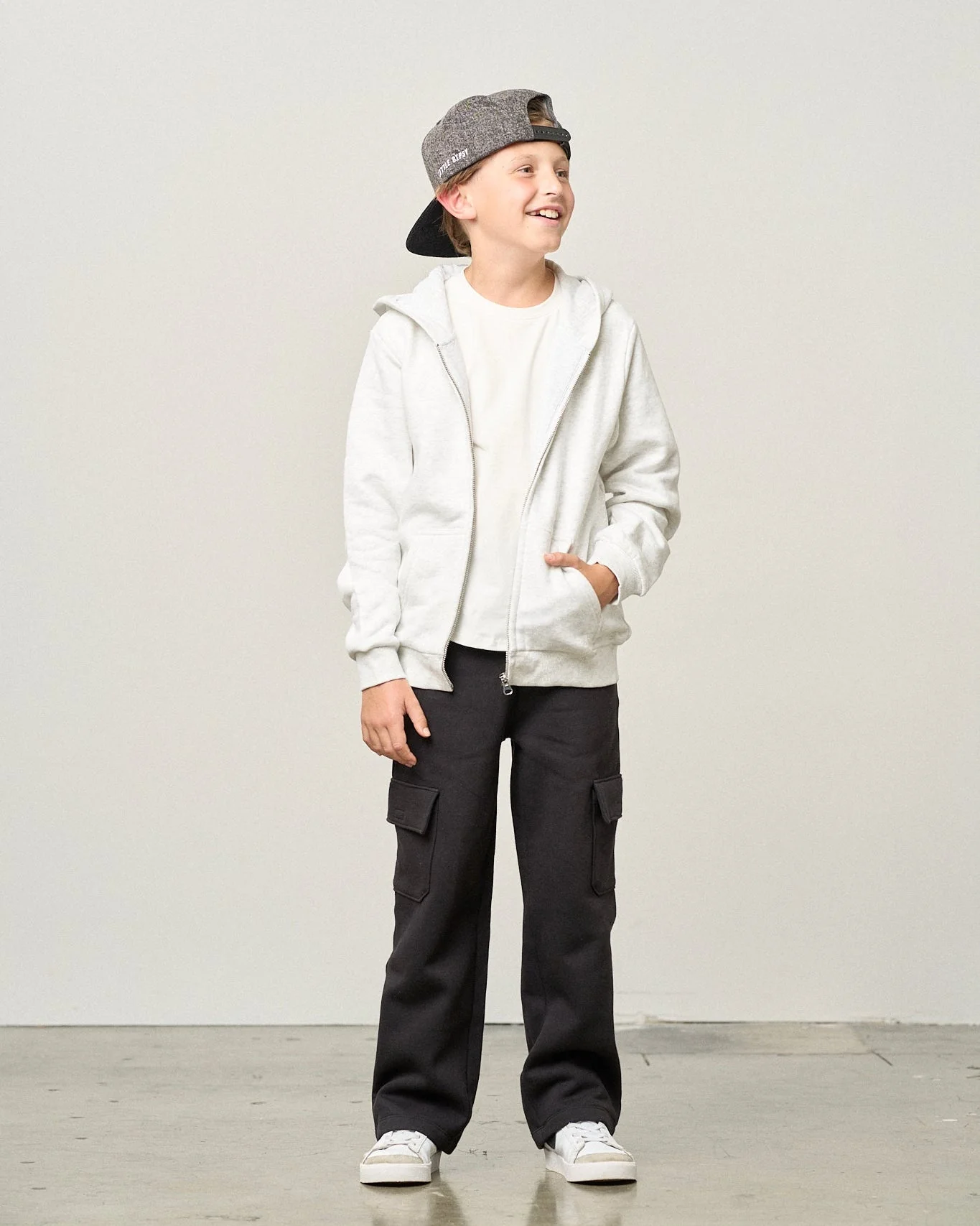 Snapback Hat - Dark Grey - Image 5