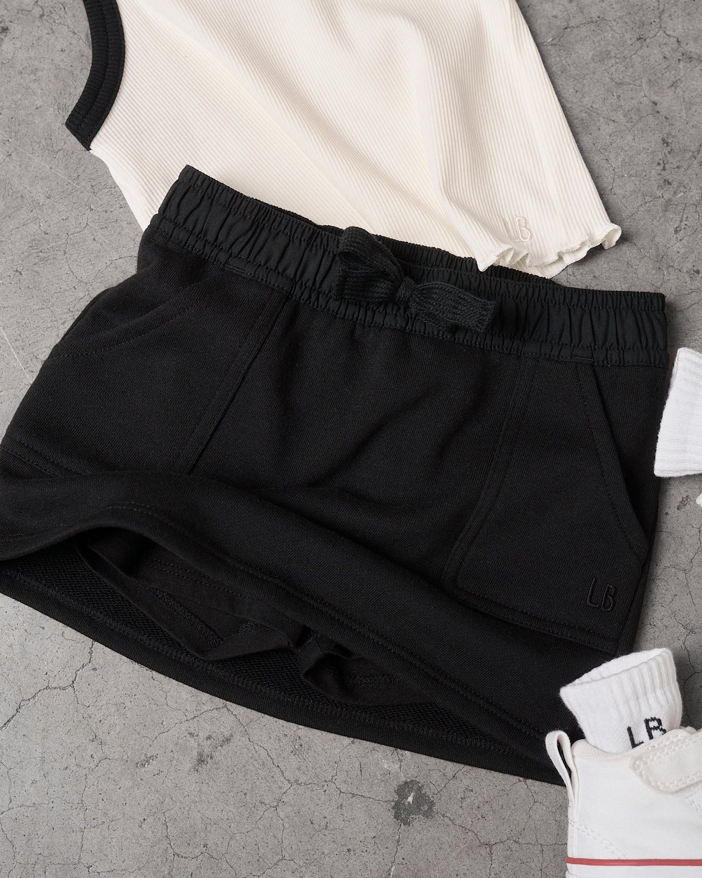 Stitch Pocket Skort - Black - Image 11