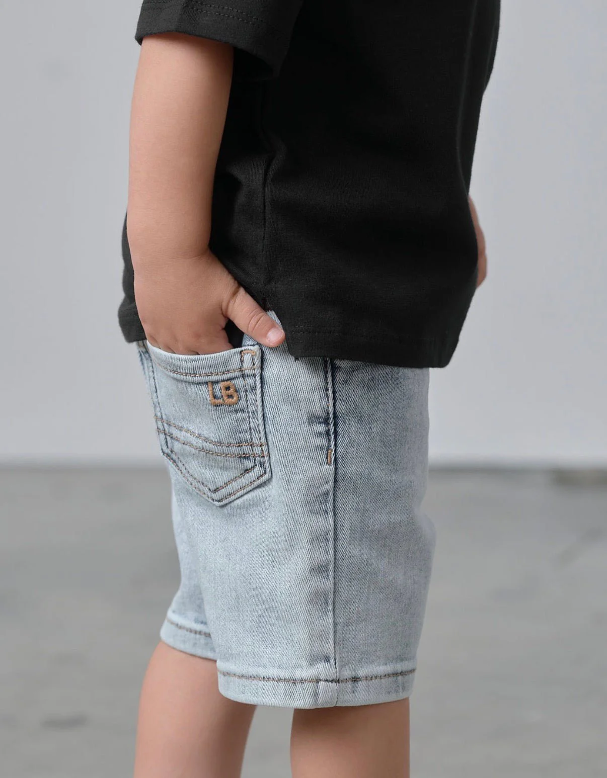 Straight Denim Short - Light Wash - Image 17