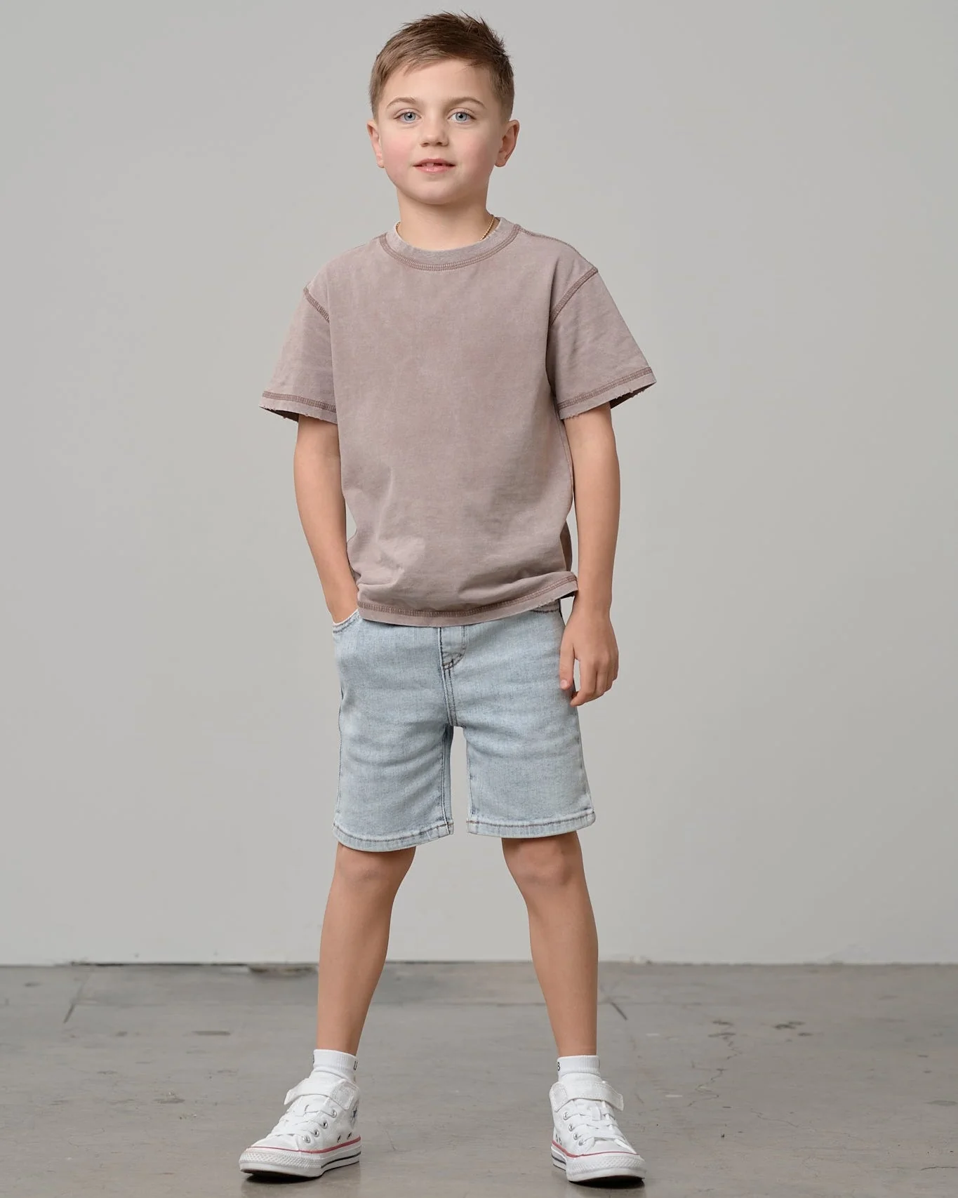 Straight Denim Short - Light Wash - Image 7