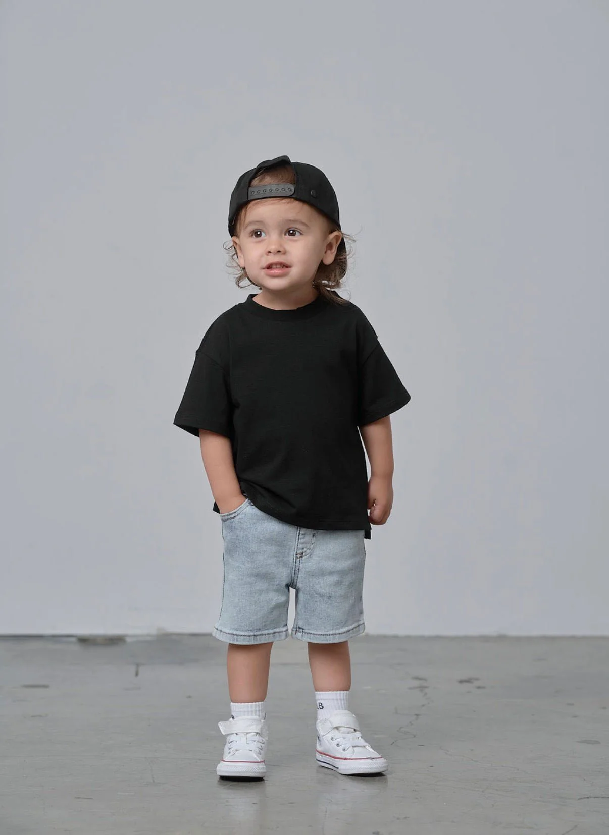 Straight Denim Short - Light Wash - Image 8